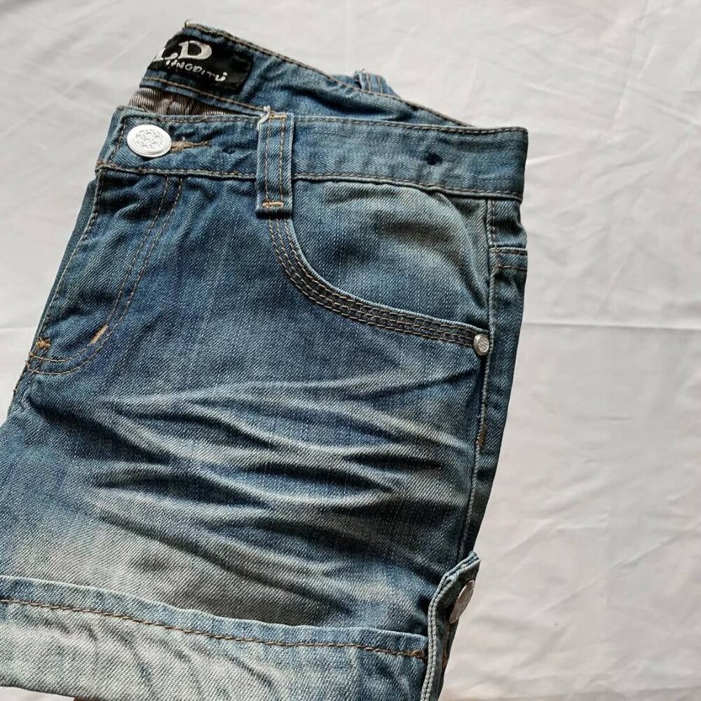 Distressed High-Rise Denim Shorts – Size S - Picture 3 of 4